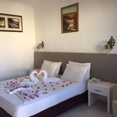 Hotel Zeus Turunc Hotel 3*