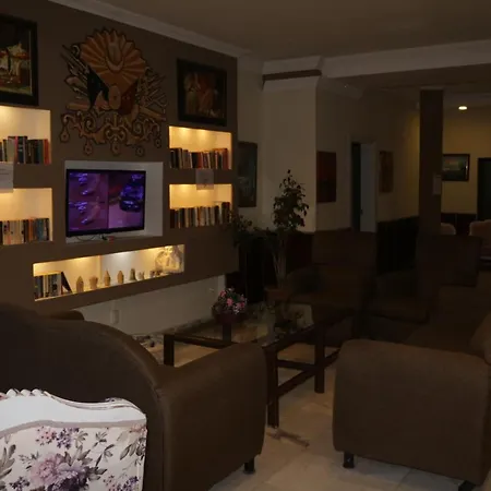Zeus Turunc Hotel 3*